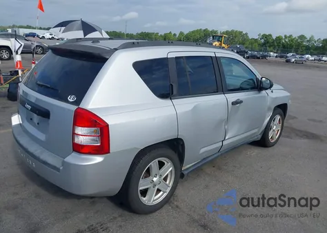 2007 Jeep Compass Sport из США, поврежденный, VIN 1J8FT47W87D211171